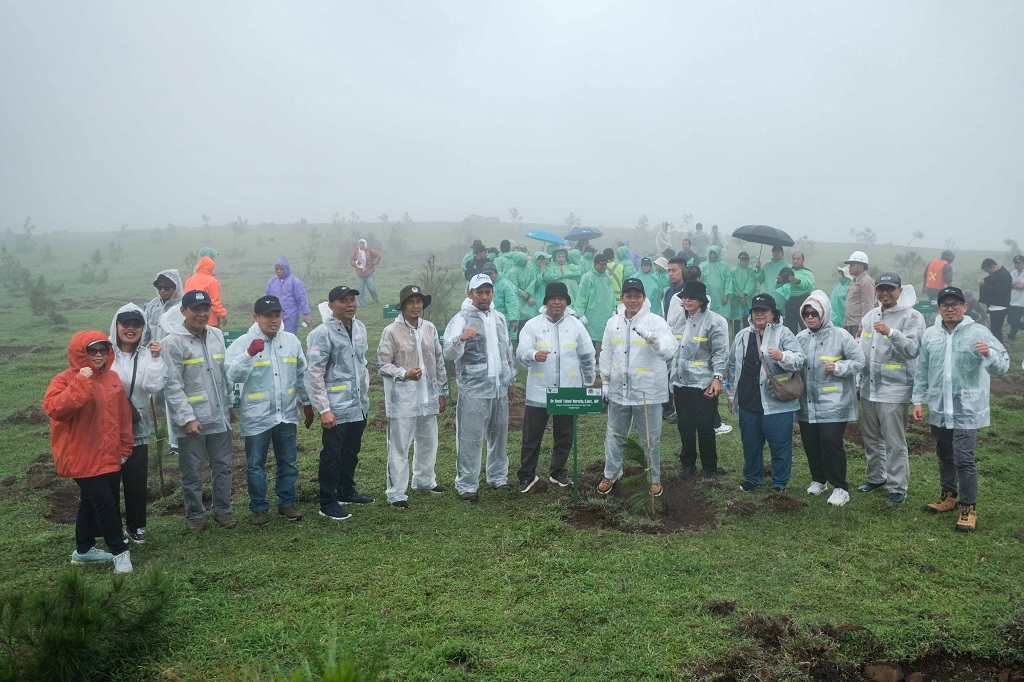 Tanam Pohon di Lappa Laona, Dirjen Planologi KLHK Apresiasi Upaya Vale Rehabilitasi Lahan DAS