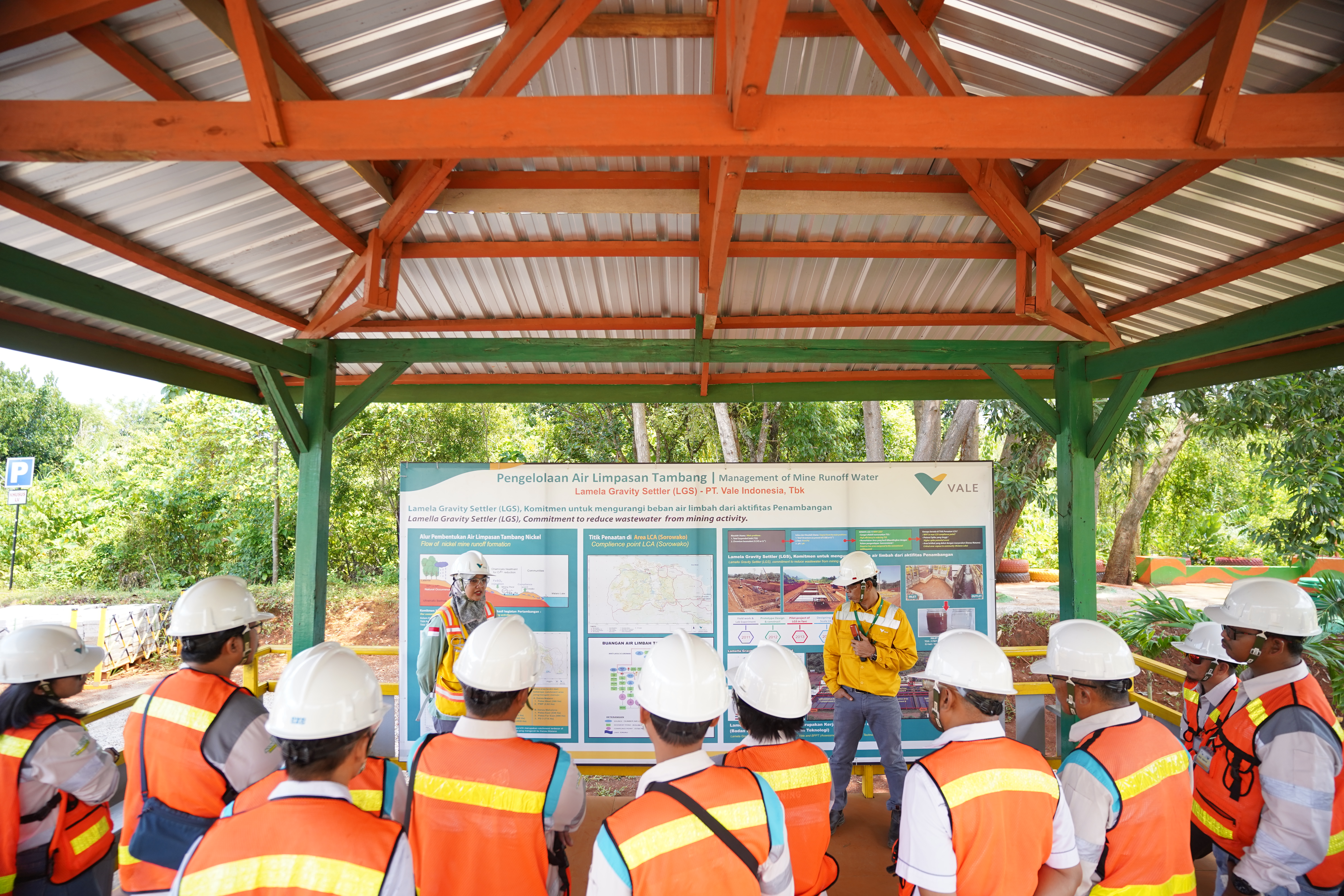 PT Adaro Energy Belajar Pengelolaan Lingkungan dan Program CSR di  PT Vale