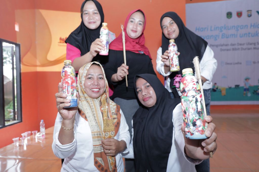 Hari Lingkungan Hidup Sedunia, PT Vale Ajak Ibu PKK se-Loeha Raya Belajar Daur Ulang Sampah Plastik
