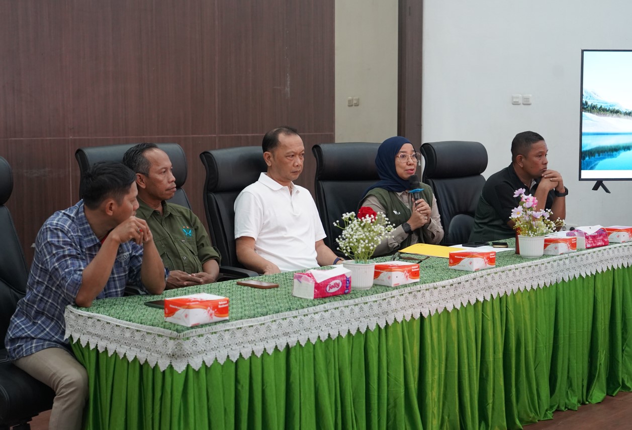 Strengthening Waste Banks, PT Vale Reinforces Its Commitment to the Cipinang River Care Program