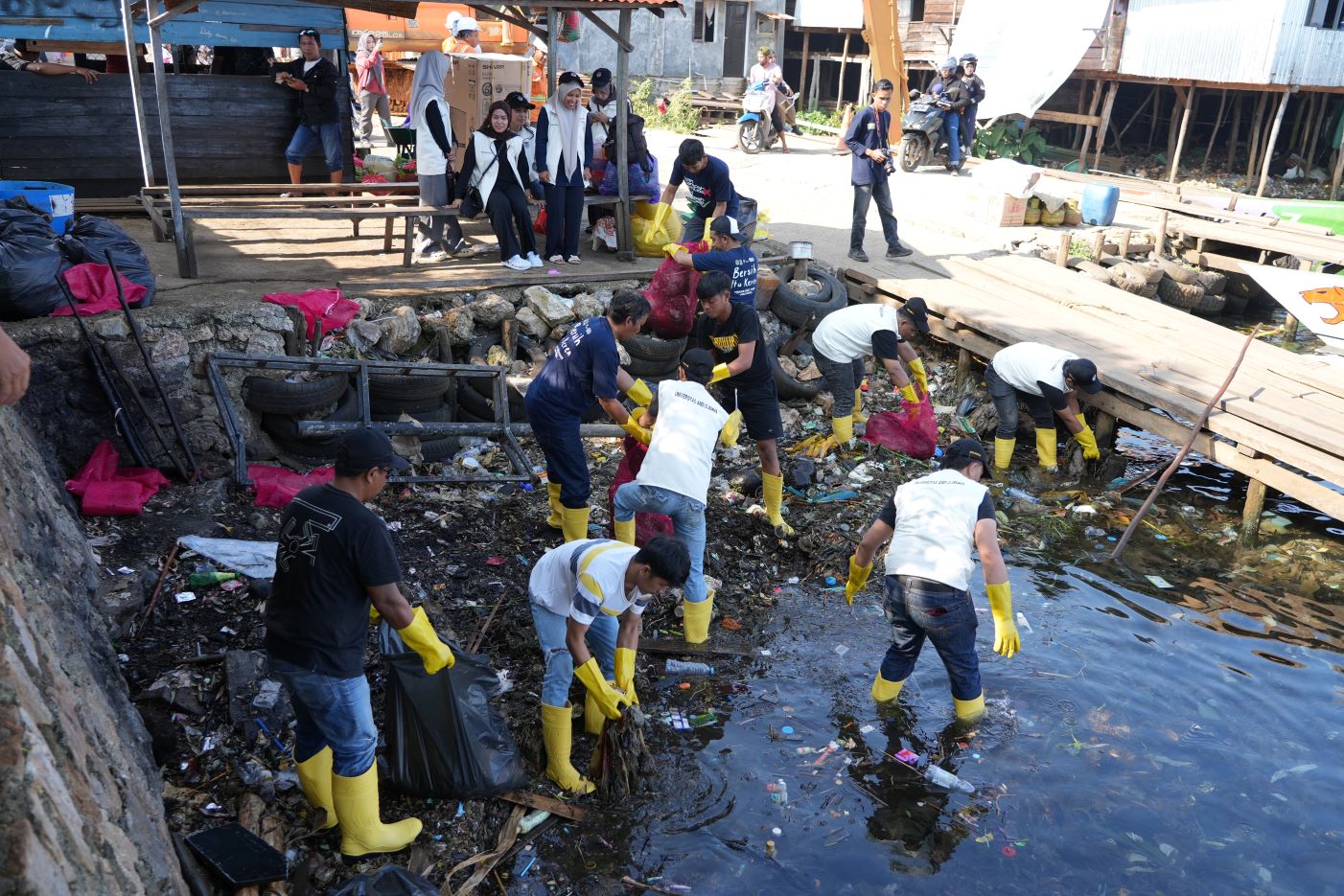 Sumpah Pemuda Celebration: PT Vale and East Luwu Government Mobilize Youth to Protect Lake Matano